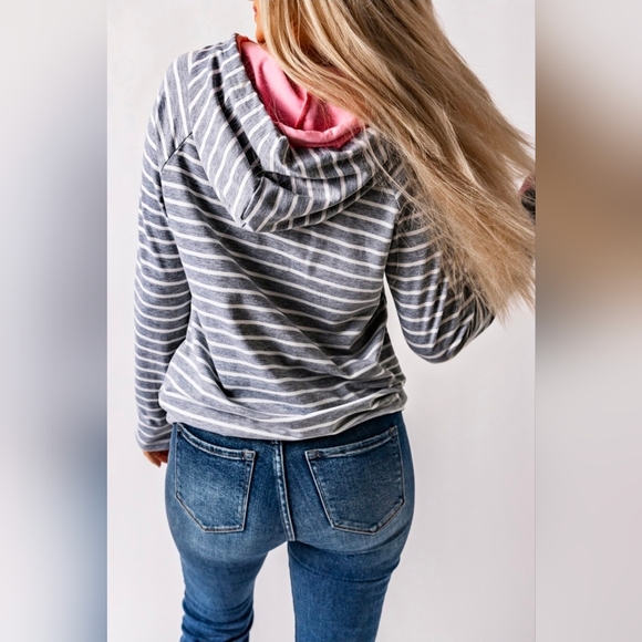 NEW WITH TAGS Small Gray White Stripe Pink Cowl Double Hoodie look - Picture 4 of 8